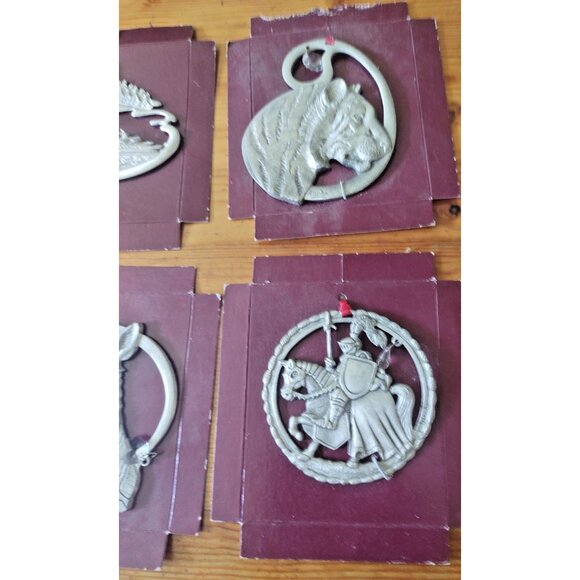 Vintage Pewter Hanging Animal Ornaments set of six signed "Glenda" - Picture 5 of 16